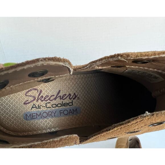 SKECHERS Lasso Auger Grommet Accent Cognac Suede Leather Ankle Booties Sz 7 - Picture 9 of 11